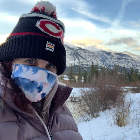 Meet your Posher, Alyssa - Picture 1 of 1